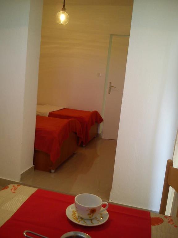 Apartments Marko Vrsi Ngoại thất bức ảnh